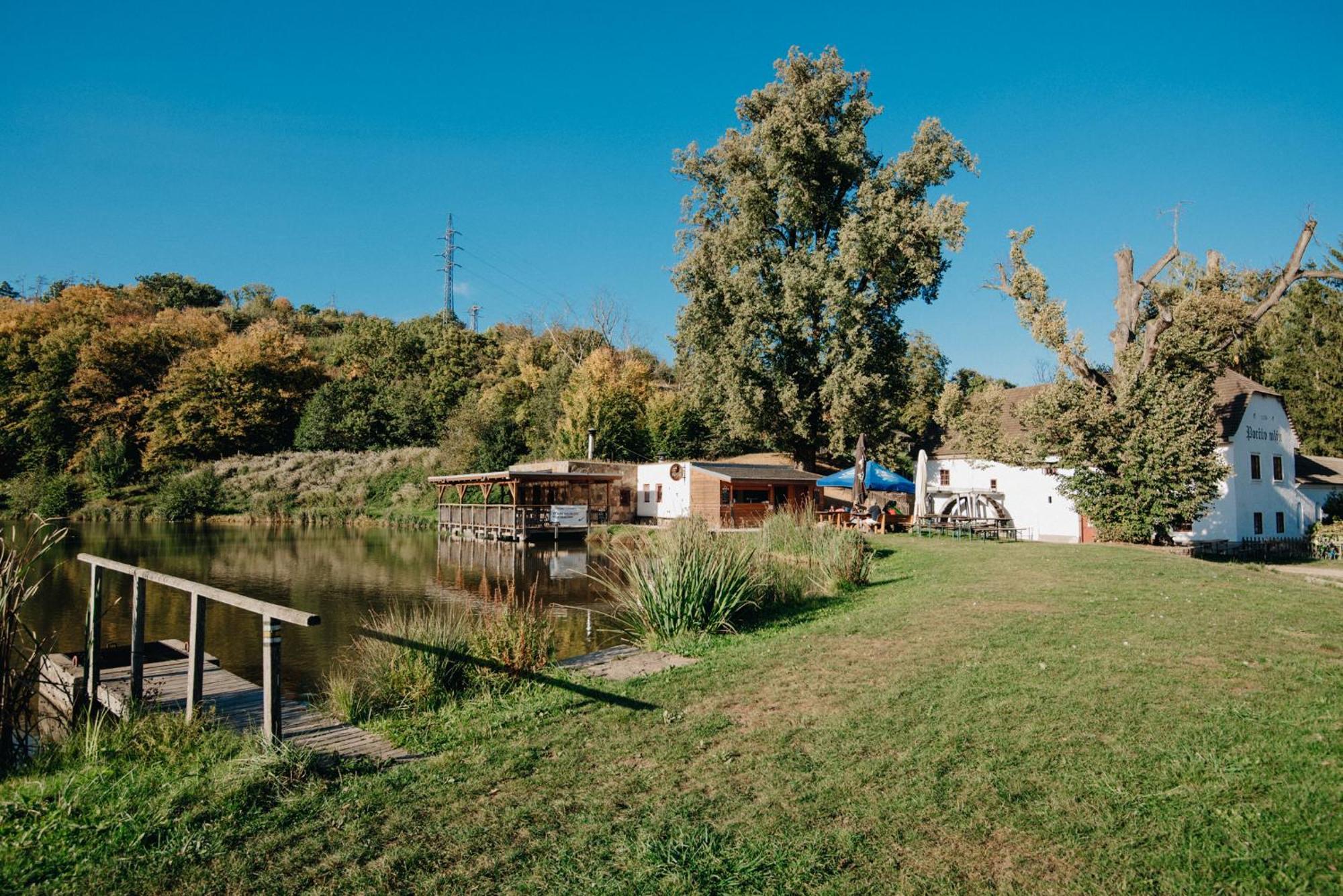 Porcuv Mlyn Hotel Bykovice ภายนอก รูปภาพ
