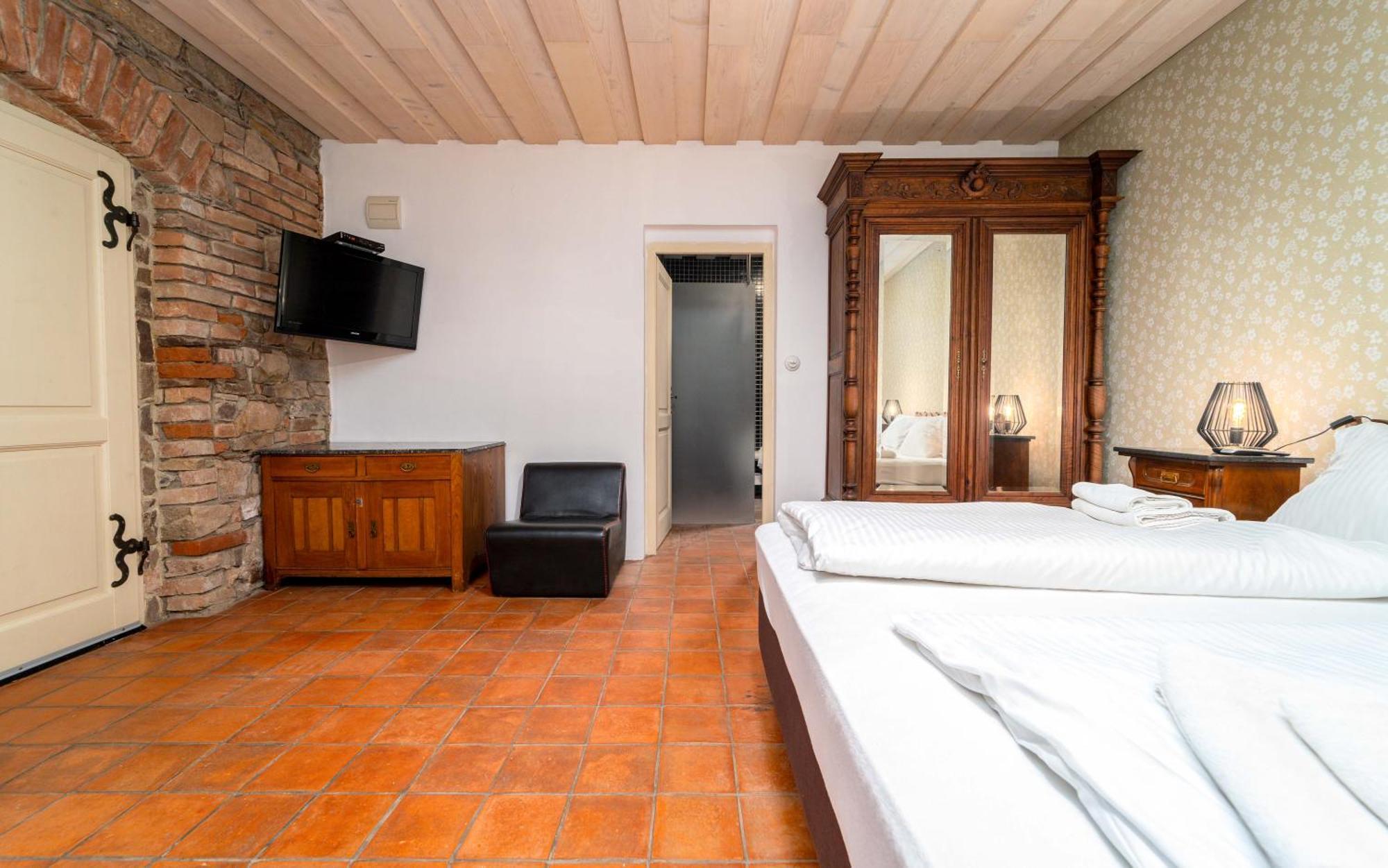 Porcuv Mlyn Hotel Bykovice ภายนอก รูปภาพ