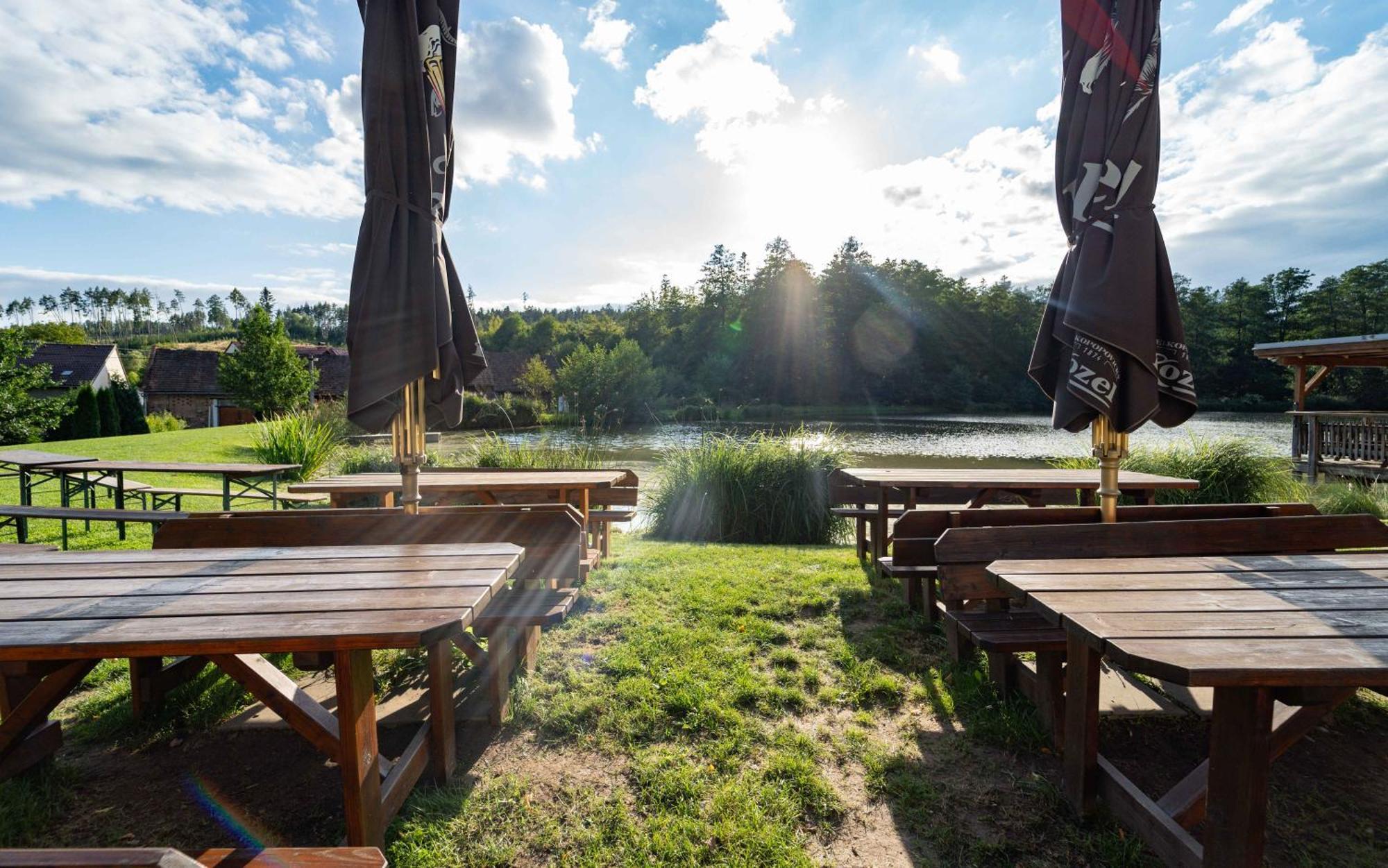 Porcuv Mlyn Hotel Bykovice ภายนอก รูปภาพ