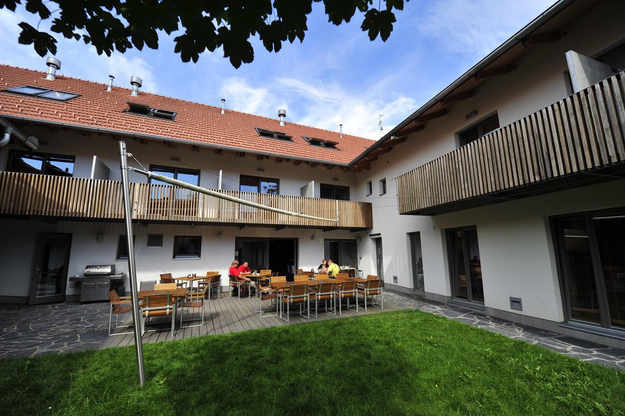 Porcuv Mlyn Hotel Bykovice ภายนอก รูปภาพ